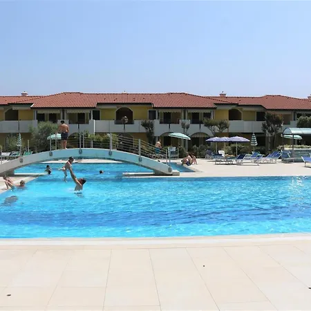 Villaggio Ducale 014 * بيبيوني